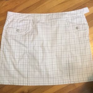 IZOD women’s golf skort